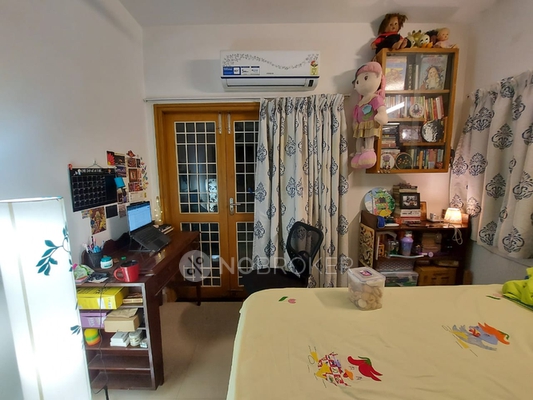 3 BHK Flat In Ragamalika Complex For Sale  In Mylapore