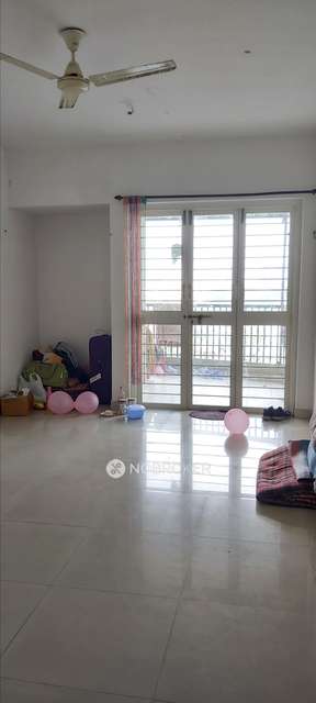 Single Room for Male In 3 BHK  In Ganga Skies Housing Society In Pimpri Colony