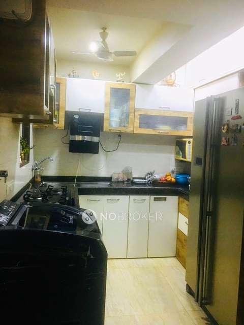 2 BHK Flat In Pioneer Heritage Residency For Sale  In Santacruz West