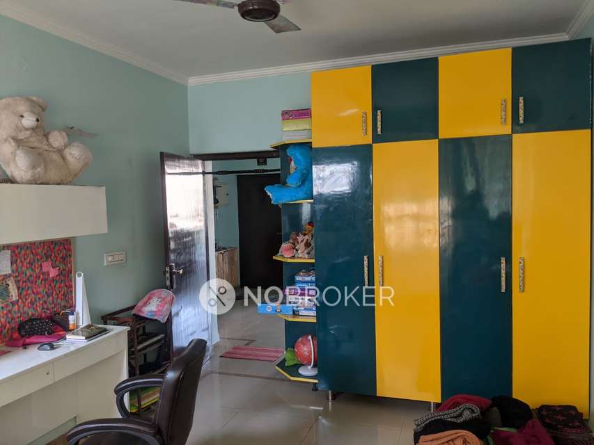 4 BHK House for Rent  In  Sector 52