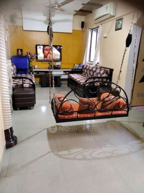 2 BHK Flat In Mahalaxmi Mahalakshmi Society For Sale  In Budhwar Peth