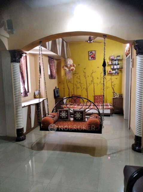 2 BHK Flat In Mahalaxmi Mahalakshmi Society For Sale  In Budhwar Peth