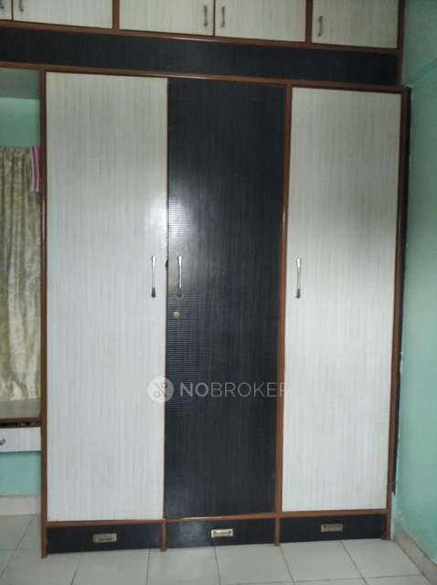 2 BHK Flat In Mahalaxmi Mahalakshmi Society For Sale  In Budhwar Peth