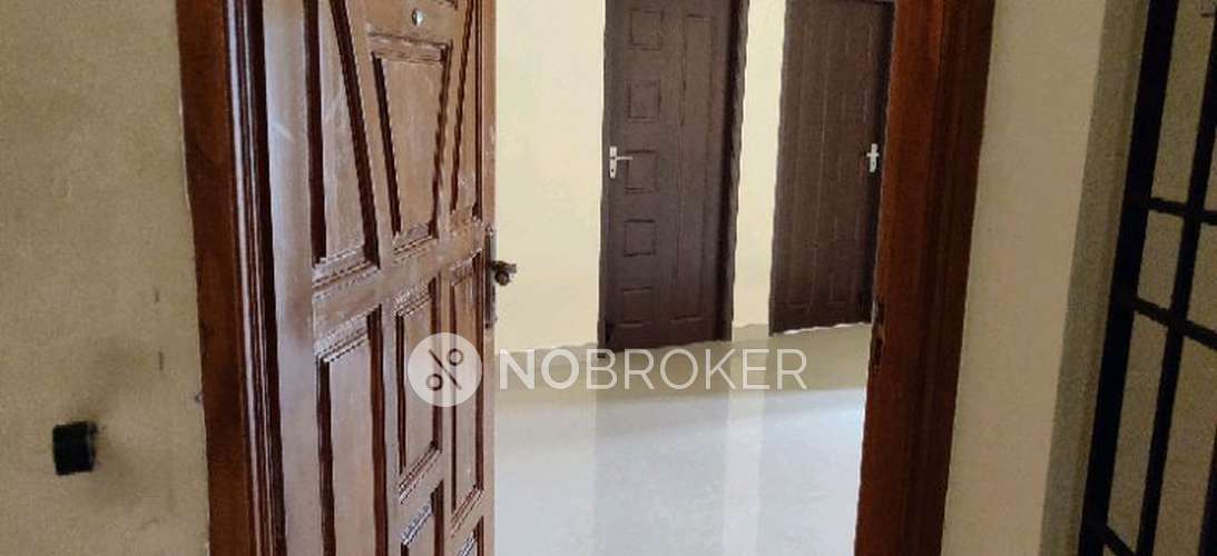 2 BHK Flat In Sumuka Apartment For Sale  In Semmancheri
