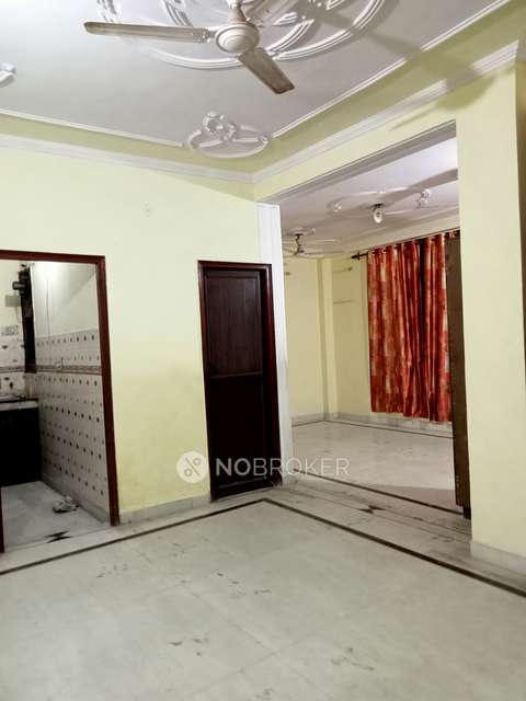 2 BHK Flat for Rent  In Chhatarpur