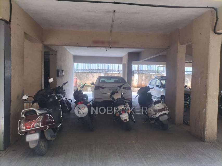 3 BHK Flat In Om Balaji Darshan Housing Society for Rent  In Hadapsar Gaon