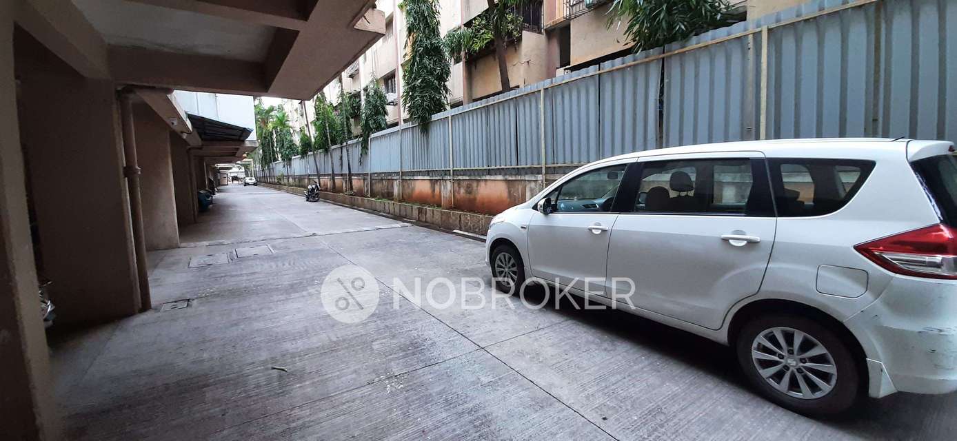 3 BHK Flat In Om Balaji Darshan Housing Society for Rent  In Hadapsar Gaon