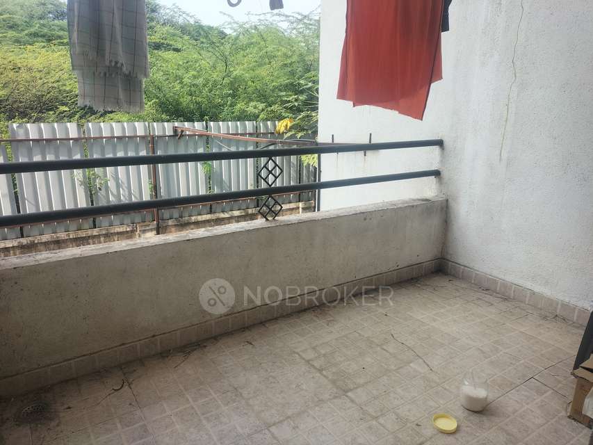 3 BHK Flat In Om Balaji Darshan Housing Society for Rent  In Hadapsar Gaon