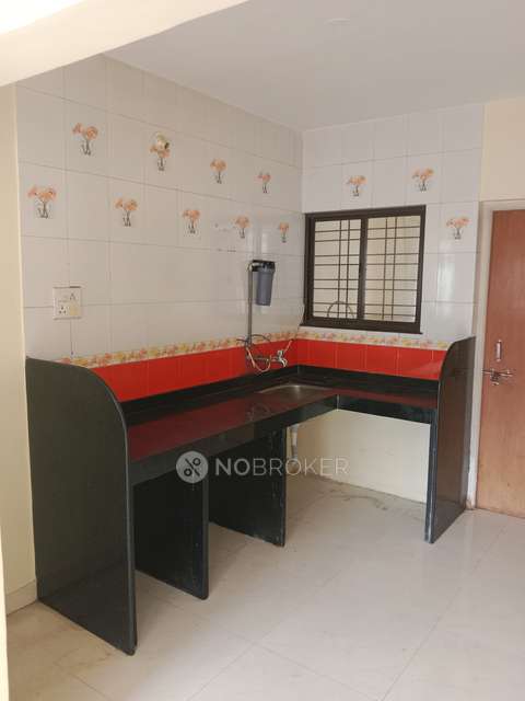 3 BHK Flat In Om Balaji Darshan Housing Society for Rent  In Hadapsar Gaon