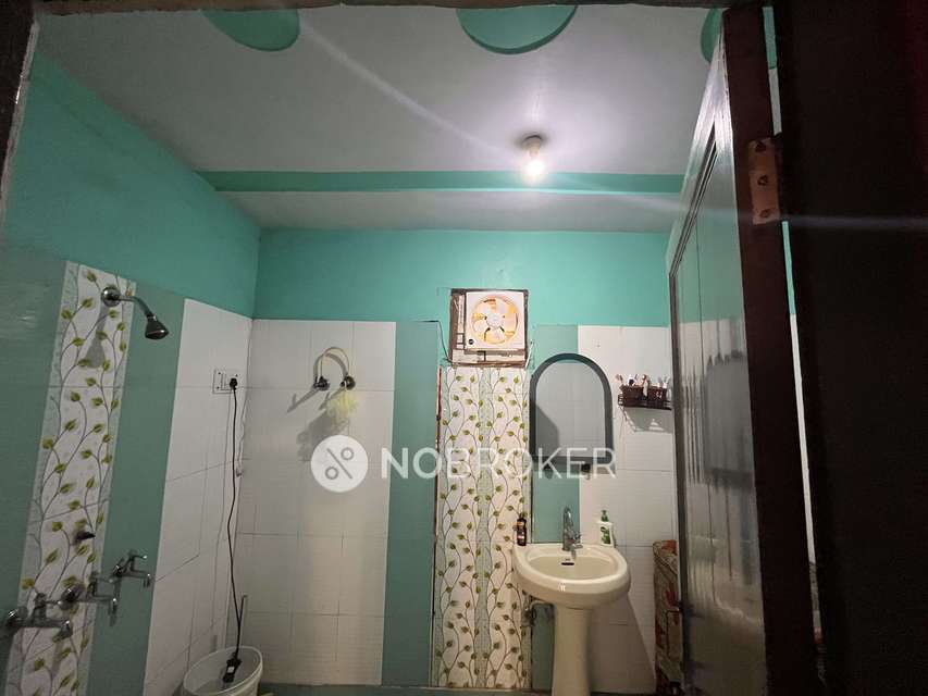 3 BHK Flat For Sale  In Patparganj 