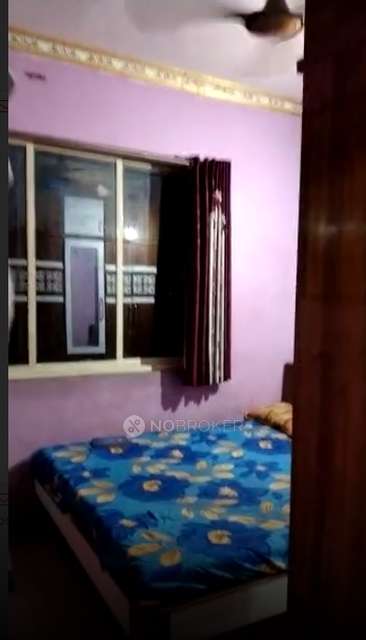 2 BHK Flat In Stand Alone For Sale  In Bandra West