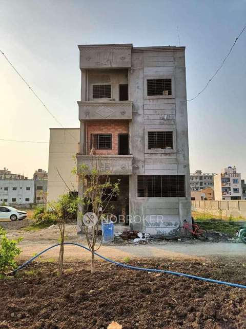 1 BHK Flat In Standalone Building  for Rent  In Koregaon Bhima