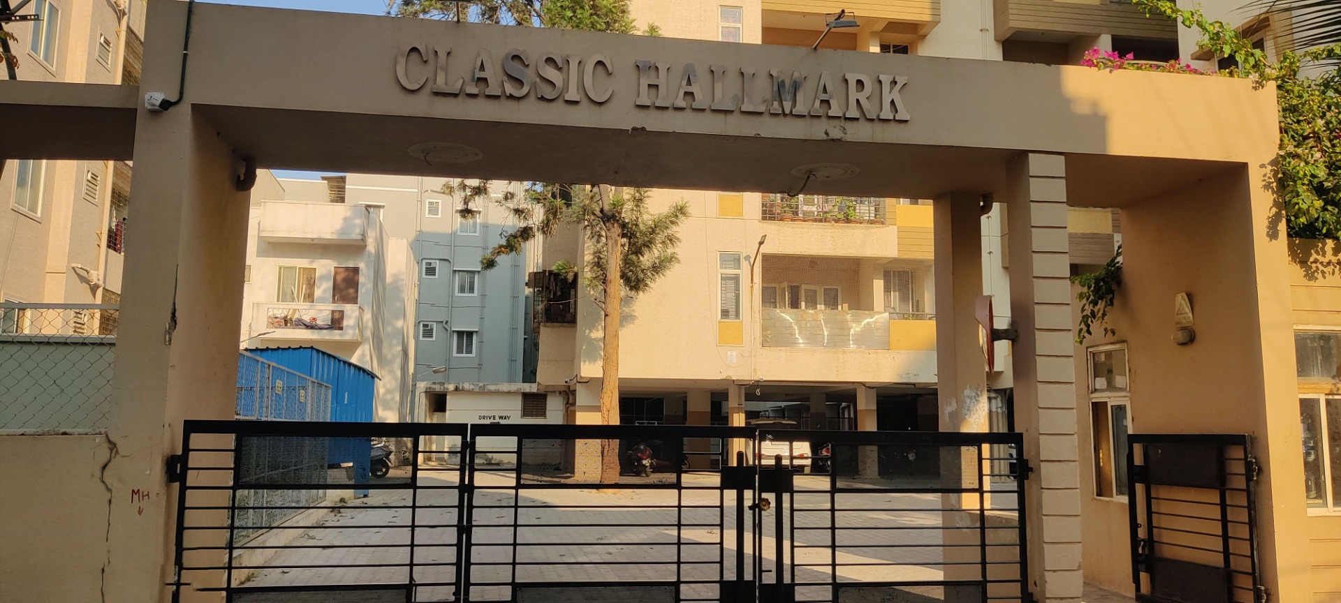 Classic Hallmark Apartments