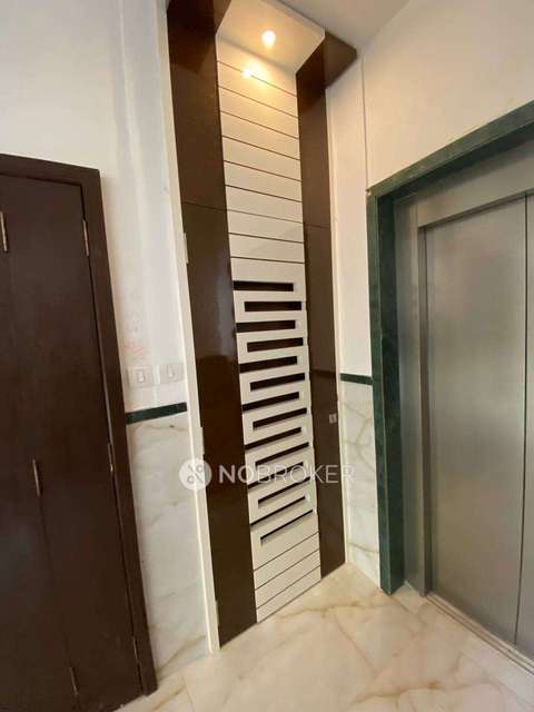 2 BHK Flat In Mahavir Ashish Chsl For Sale  In Mulund West