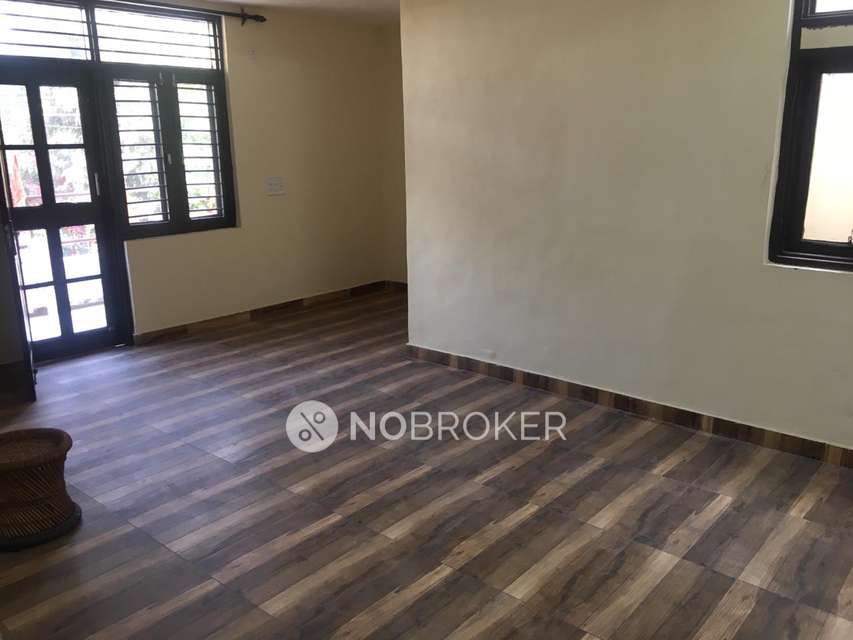 2 BHK House for Rent  In Sector 56