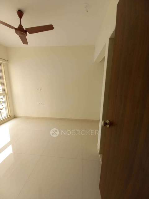 1 BHK Flat In Excellente Tower for Rent  In Mulund West
