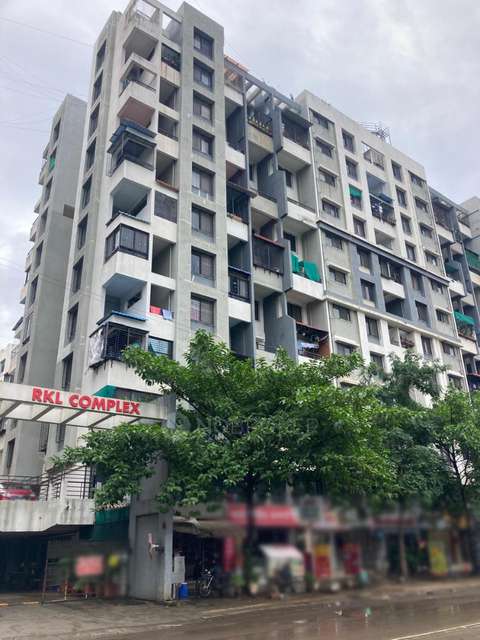 1 BHK Flat In Rkl Complex For Sale  In Charholi Budruk