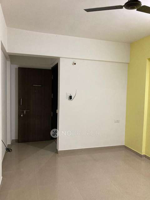 1 BHK Flat In Rkl Complex For Sale  In Charholi Budruk