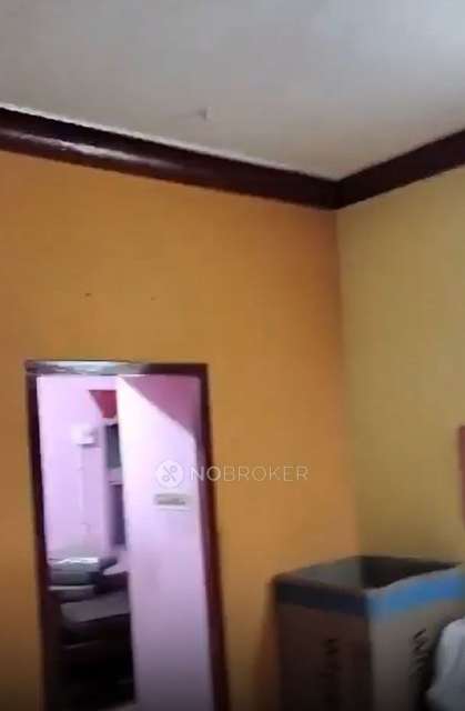 2 BHK Flat In Vignesh Appartment For Sale  In Chromepet