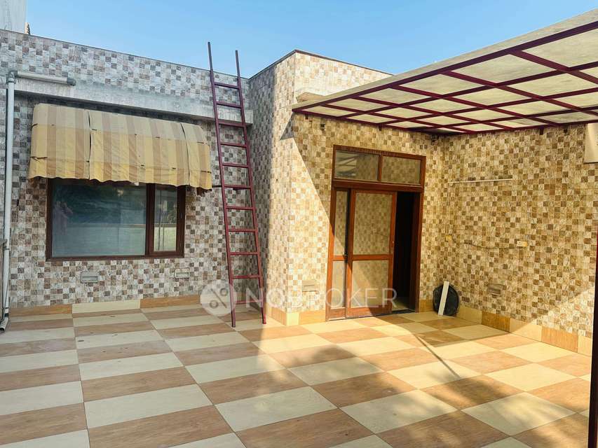 4+ BHK House For Sale  In Sushant Lok Phase I