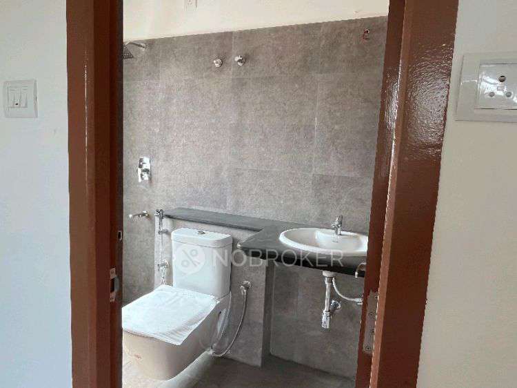 2 BHK Flat In Anry Homes For Sale  In Saidapet