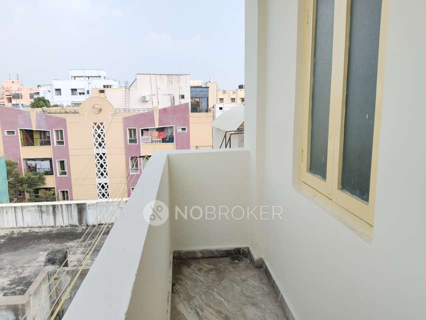 2 BHK Flat In Sloka Residency  For Sale  In Nallakunta
