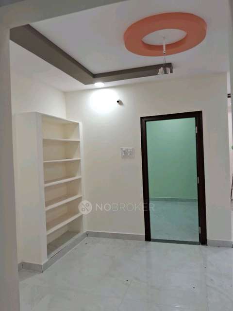 2 BHK Flat In Svln Nilayam For Sale  In Svln Nilayam Builders Apartment