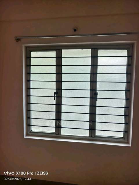 2 BHK Flat In Shriram Smrithi For Sale  In Bidaraguppe