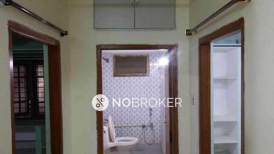 3 BHK Flat In Sri Balajis Dundhumulla Heights For Sale  In Gajularamaram