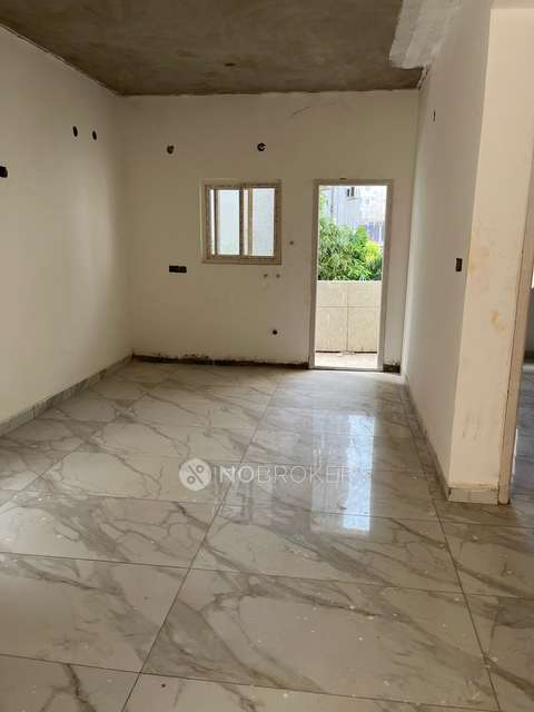 3 BHK Flat In Raj Towers For Sale  In Madhpur 