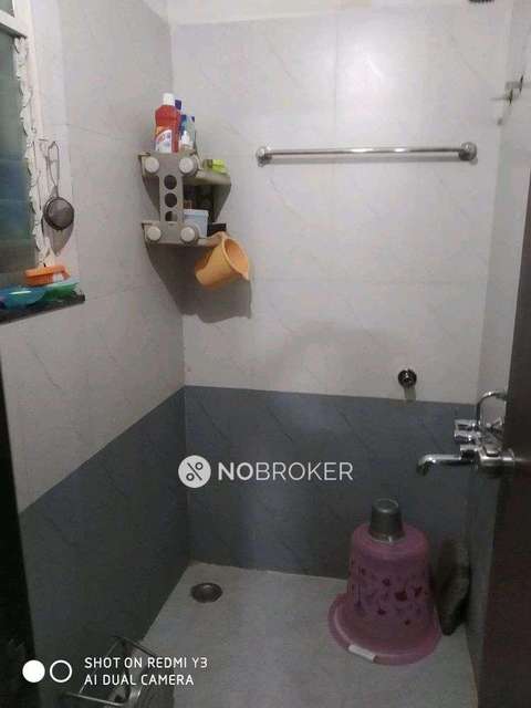 1 BHK Flat In Venkatesh Lake Vista For Sale  In Katraj