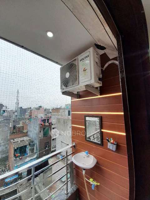1 BHK Flat In Shri Radhakrishna Appartment For Sale  In  Suraj Nagar