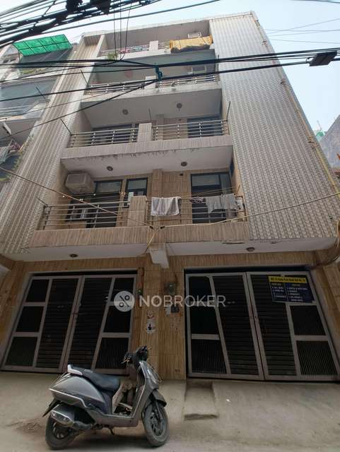 3 BHK Flat In Stanadlone Building  For Sale  In Uttam Nagar