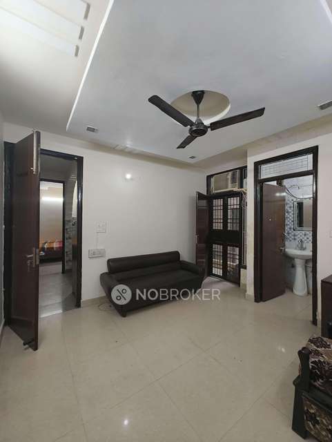 3 BHK Flat In Stanadlone Building  For Sale  In Uttam Nagar