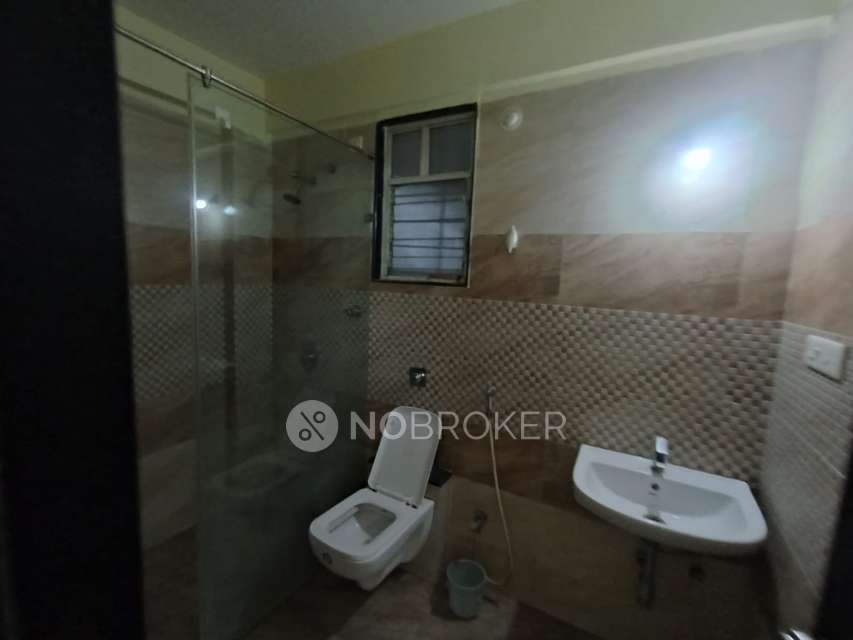 2 BHK Flat In Bhojwani Destiny for Rent In Pimple Saudagar
