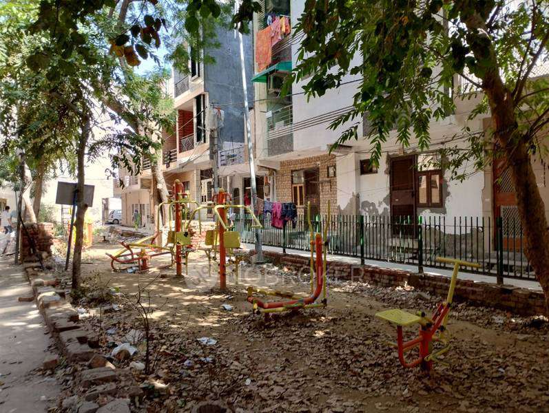 2 BHK Flat In Mansaram Park for Rent  In Mansa Ram Park, Uttam Nagar