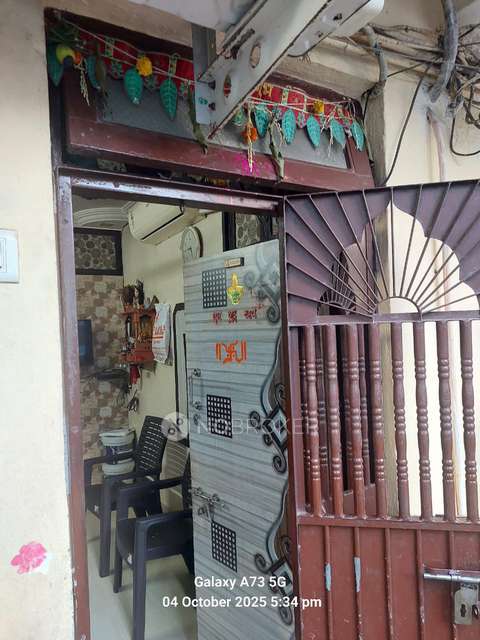 1 BHK Flat For Sale  In Caroline House