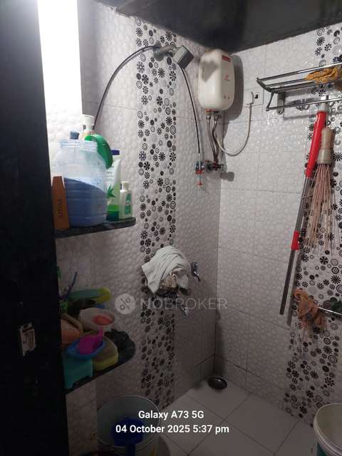 1 BHK Flat For Sale  In Caroline House