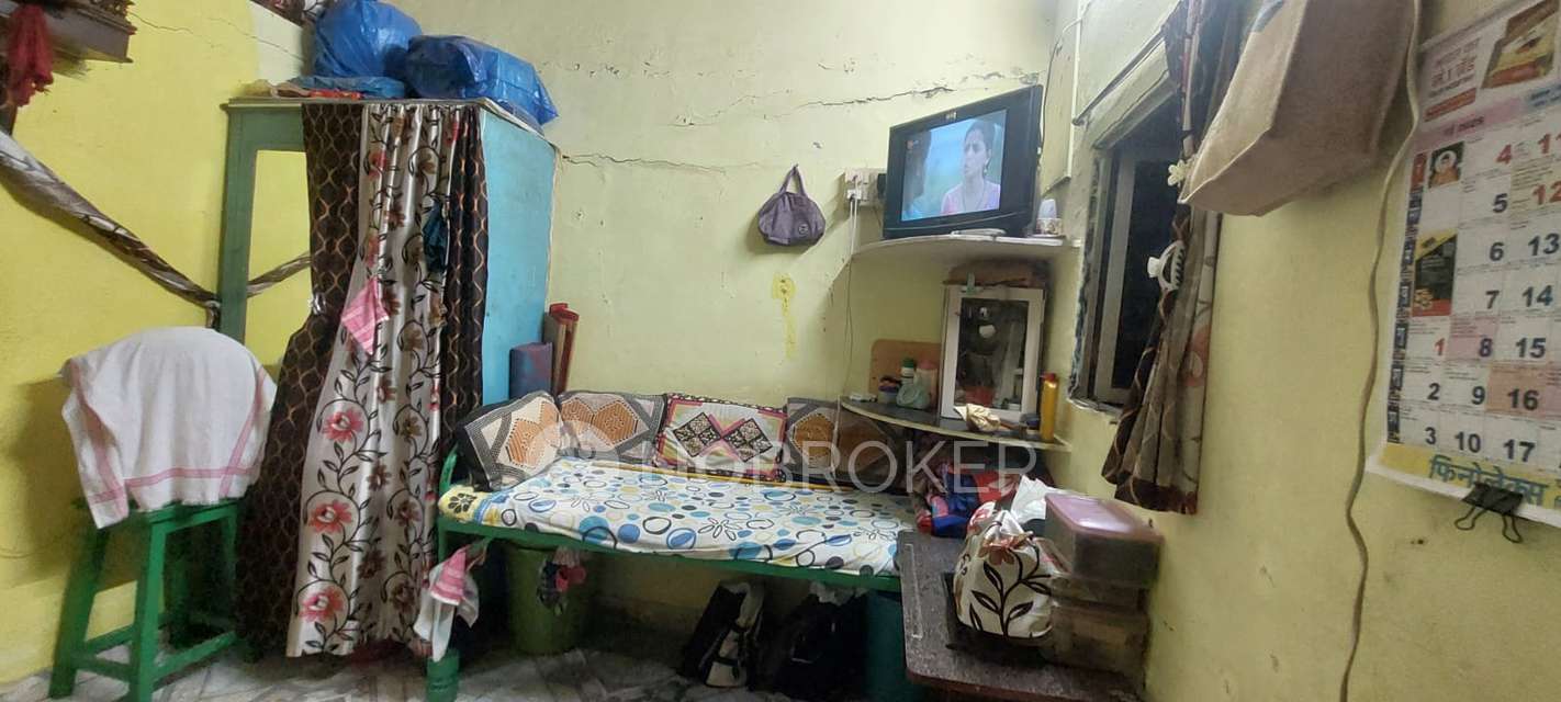 1 RK House For Sale  In 400072, Kajupada Pipeline Road