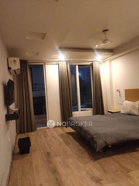 1 BHK Flat In Apartment for Rent  In Sector 51 