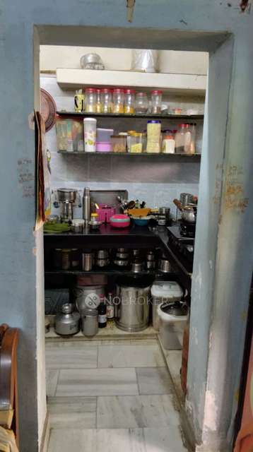 2 BHK Flat In Rps Rwa Bd Block Shalimar Bagh For Sale  In Shalimar Bagh