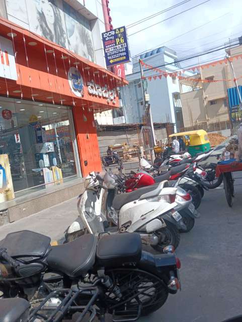 PG for Anyone in Btm Layout