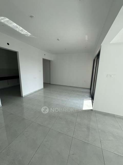 2 BHK Flat In Mantra Mirari, Mundhwa for Rent  In Mundhwa