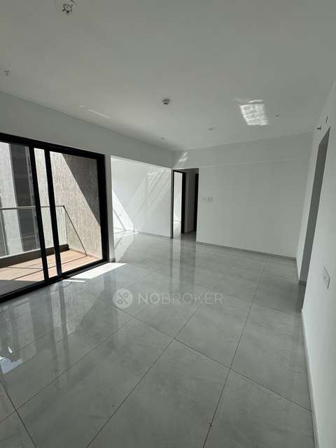 2 BHK Flat In Mantra Mirari, Mundhwa for Rent  In Mundhwa