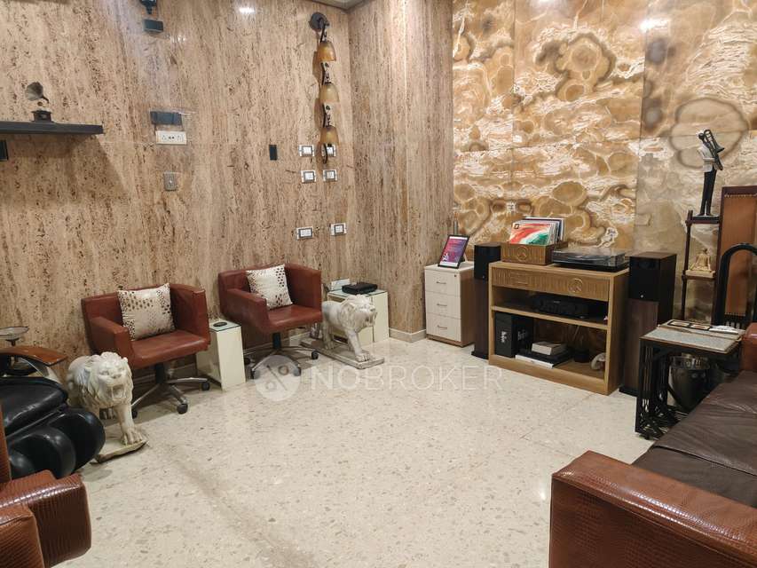 Office Space in Fort, Mumbai for Rent 