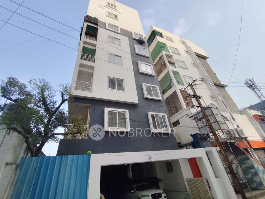 2 BHK Flat In Skyline Tower For Sale  In Chintalmet