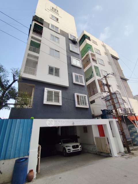 2 BHK Flat In Skyline Tower For Sale  In Chintalmet