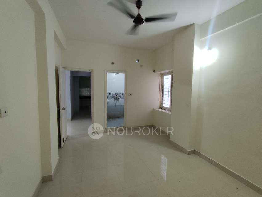 2 BHK Flat In Skyline Tower For Sale  In Chintalmet
