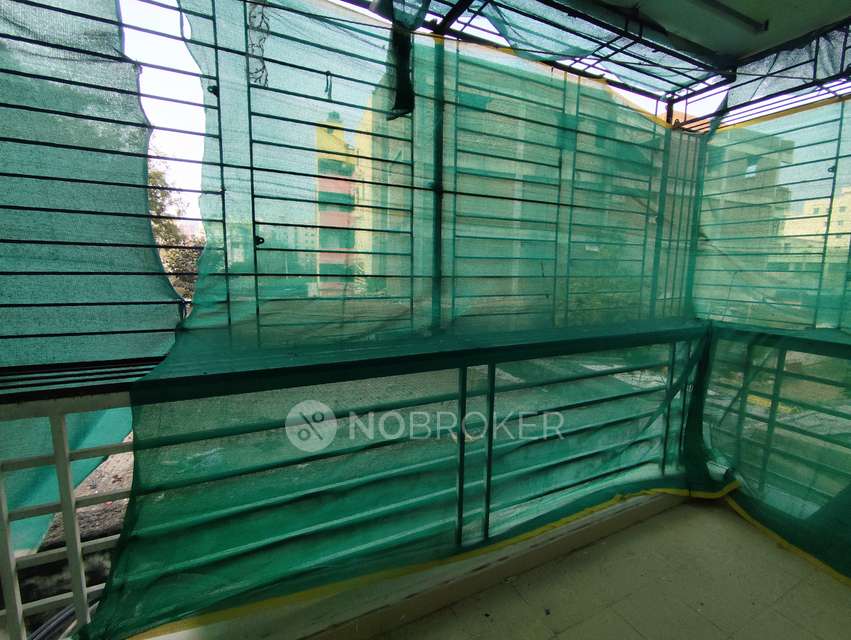 2 BHK Flat In Skyline Tower For Sale  In Chintalmet