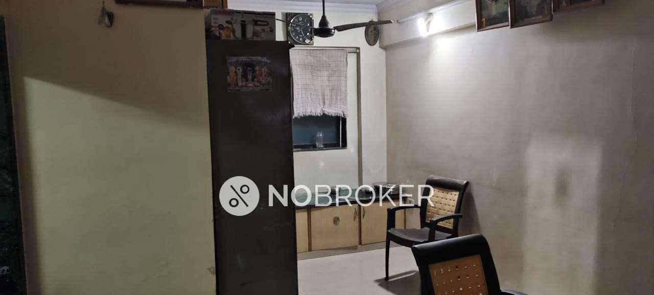 1 BHK Flat In Sai Amrut Bldg,ghatkoper East  For Sale  In Janat Society Road, Ghatkoper East